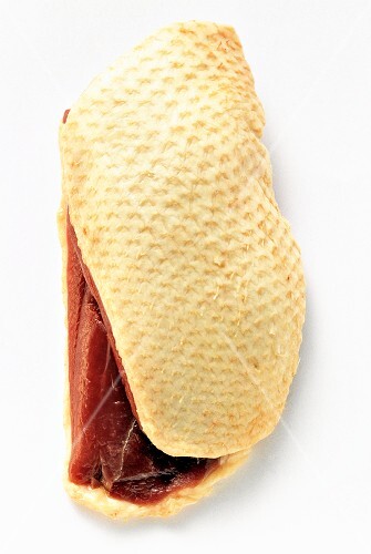 Rohe Entenbrust mit Haut