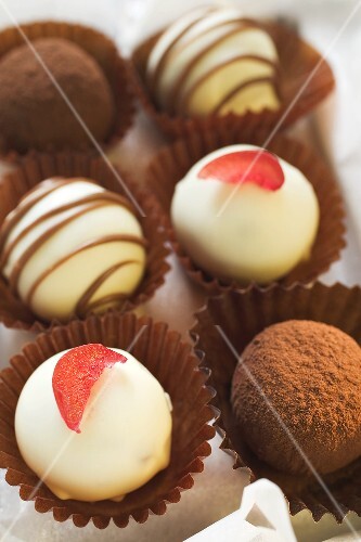 A selection of chocolates (close-up)
