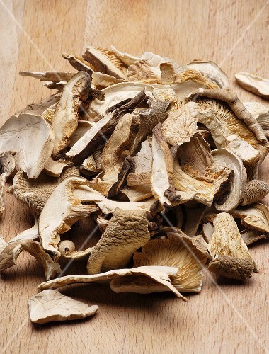 Dried shiitake mushrooms