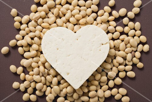 Tofu heart on soya beans