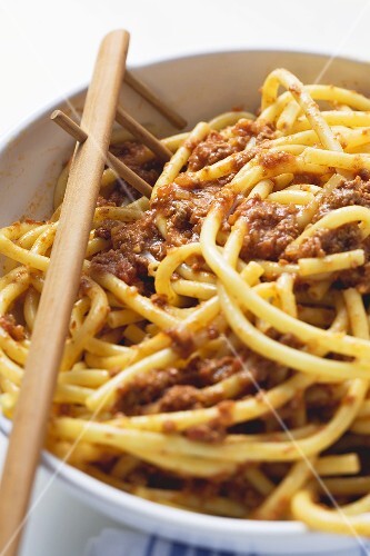 Macaroni with mince sauce