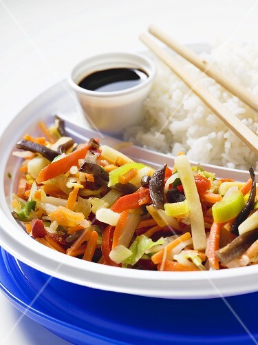 Asian vegetable stir-fry with rice