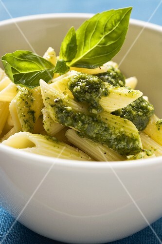 Rigatoni with pesto