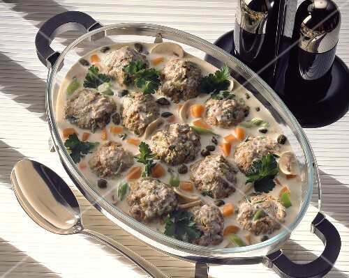 Koenigsberg-style meat balls with crème sauce and capers