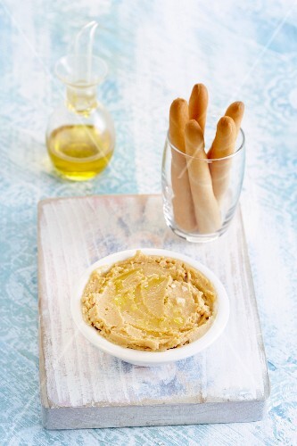 Hummus And Bread