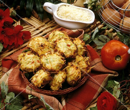 Cauliflower burgers (Tortilla de Coliflor), Venezuela