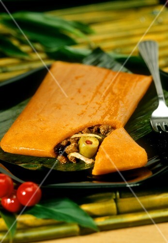 Hallaca navidena (stuffed banana leaves, Venezuela)