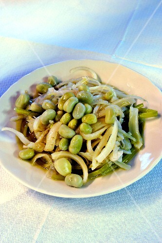 Askolibos (traditional salad from Crete, Greece)