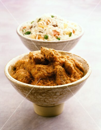 Indian chicken curry and savoury rice
