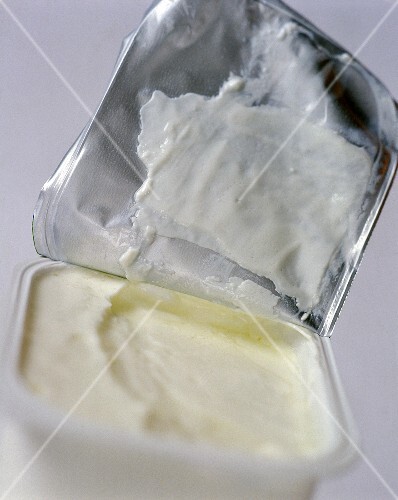 Quark in opened packaging