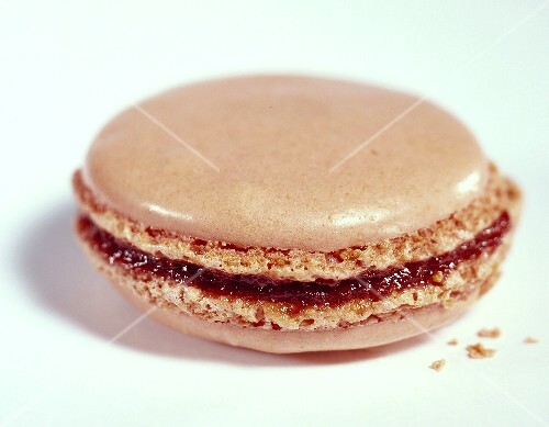 Jam-filled macaroon