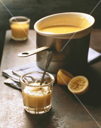 Lemon curd (England)