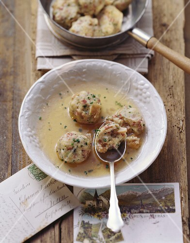 Zuppa con i canederli allo speck (Bacon dumpling soup, Italy)