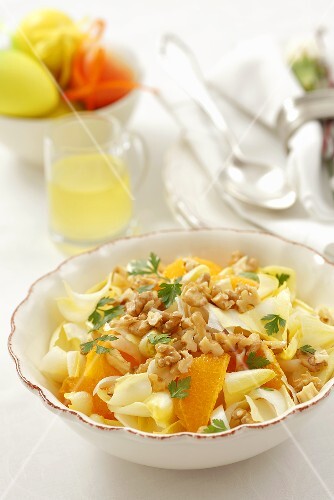 Chicory, orange and walnut salad for Easter