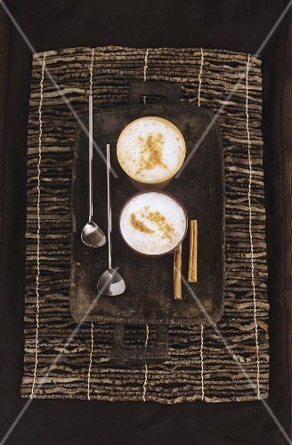 Caffe Latte mit Zimt