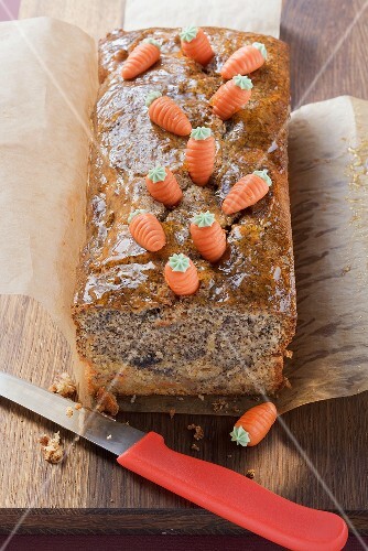 Carrot and poppy seed loaf