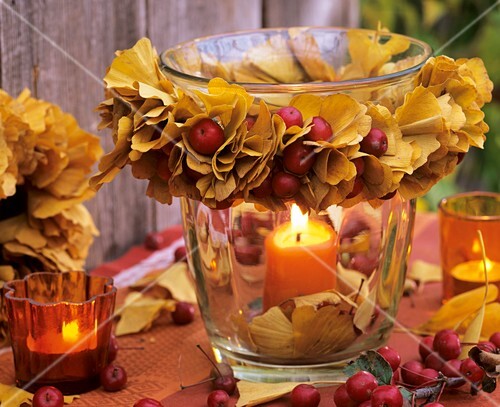 Windlight with wreath of ginkgo autumn leaves & crab apples