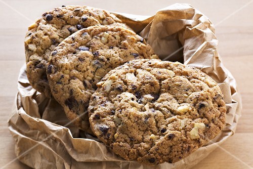 Wholemeal chocolate chip and pecan biscuits