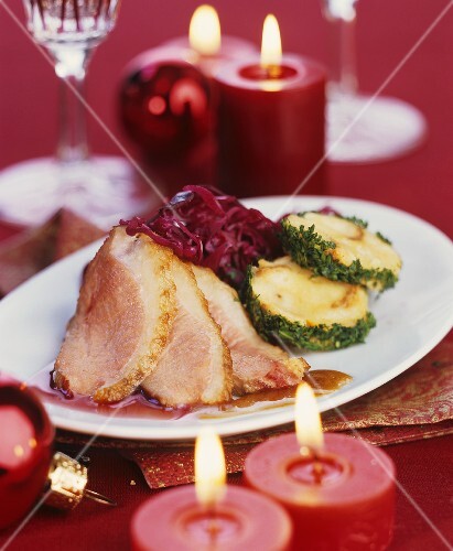 Christmas goose with red cabbage