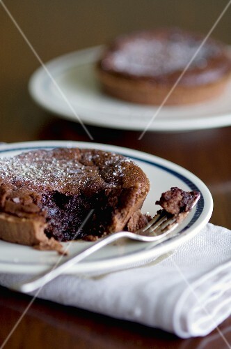 Chocolate tart