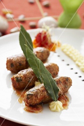Mince rolls with mashed potato