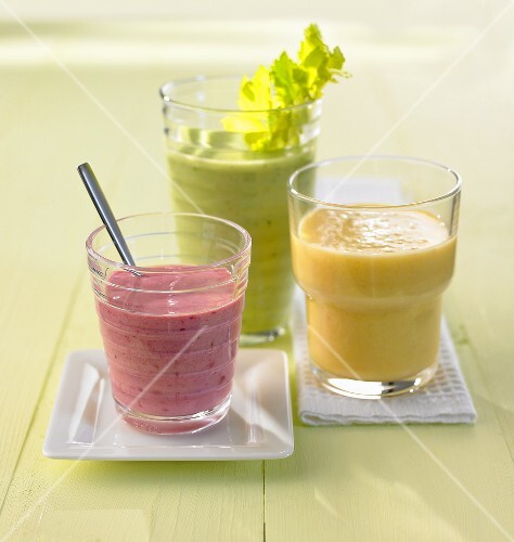 Smoothies: passion fruit & celery, raspberry, papaya & mango