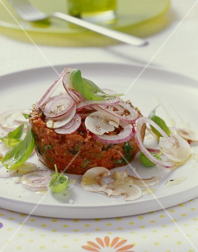 Beef tartare with capers, olives and red onions