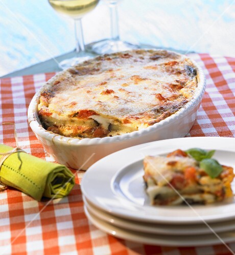 Baked aubergine dish with tomatoes and mozzarella