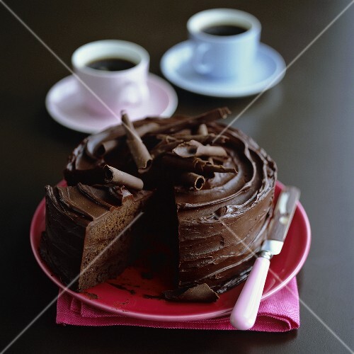 Schokoladenkuchen mit Schokoröllchen