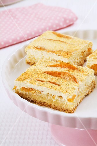 Peach sour cream cake