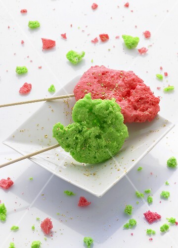Molecular gastronomy: dessert lollies