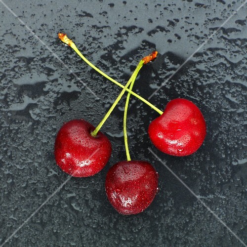 Cherries with drops of water