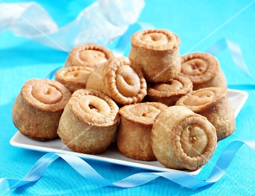 Small pork pies (UK)
