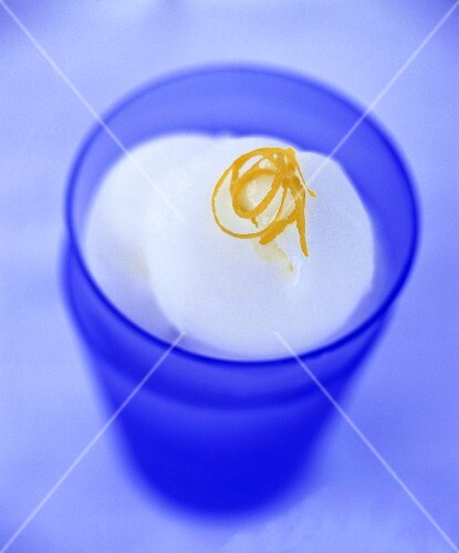 Lemon sorbet with lemon zest