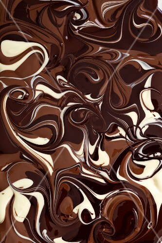 Mixed melted chocolate