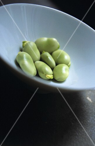 Broad beans in a dish