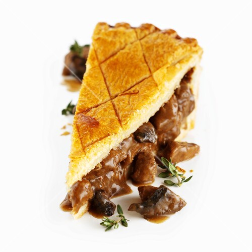 Steak and mushroom pie (UK)
