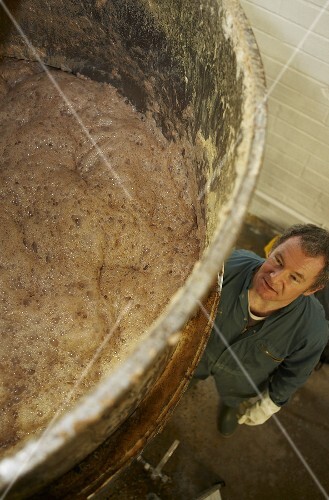 Fermentation in a stainless steel tank