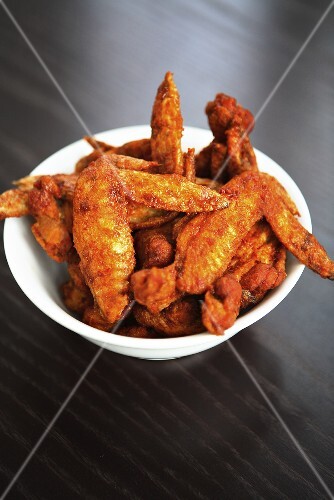 Chicken Wings in Schüssel