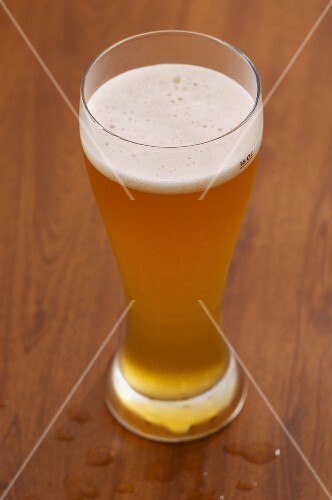 Ein Glas Weißbier