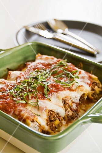 Stuffed Lasagna Made with Tufoli