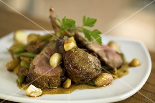 Lamb Chops with Roasted Garlic